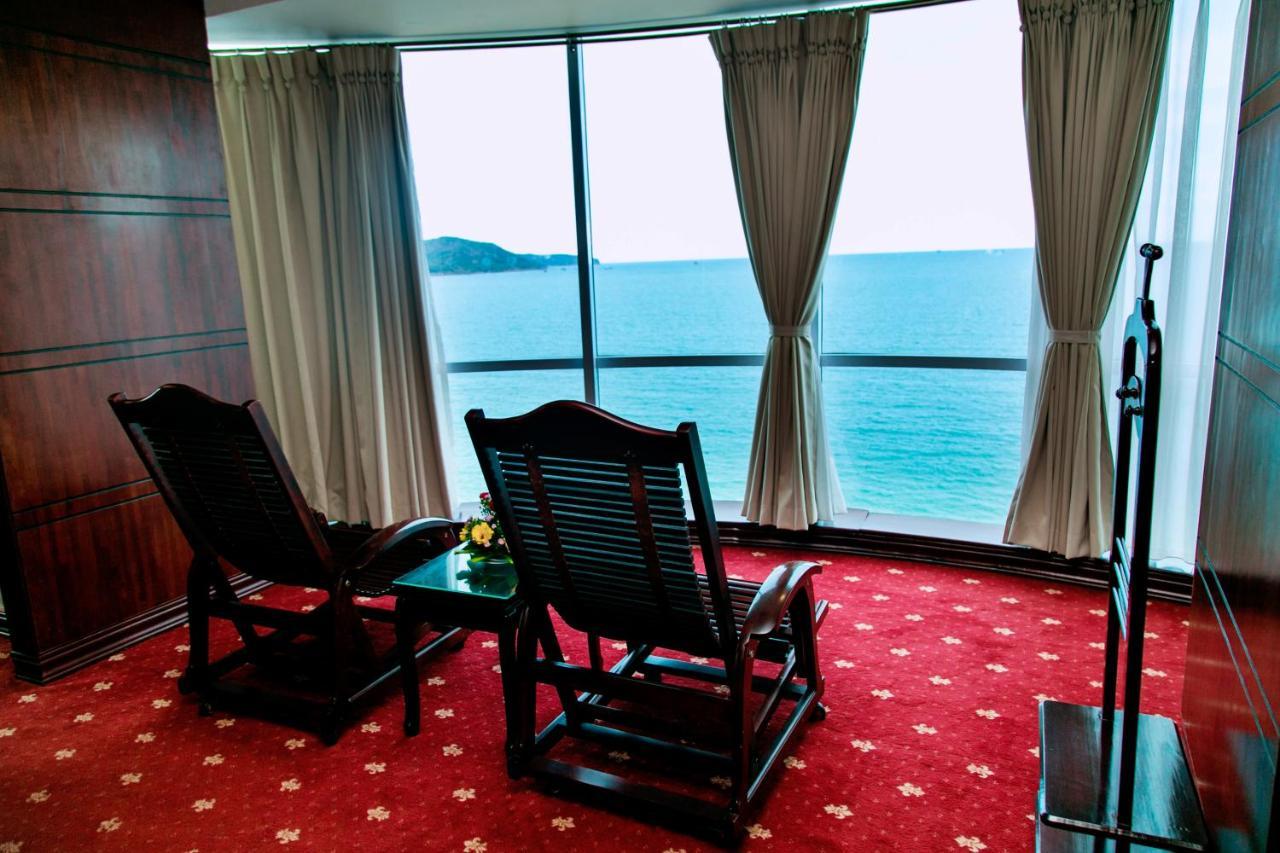 Seagull Hotel Куїнон Екстер'єр фото