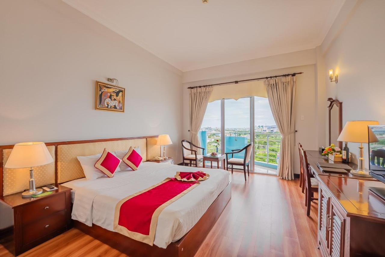 Seagull Hotel Куїнон Екстер'єр фото