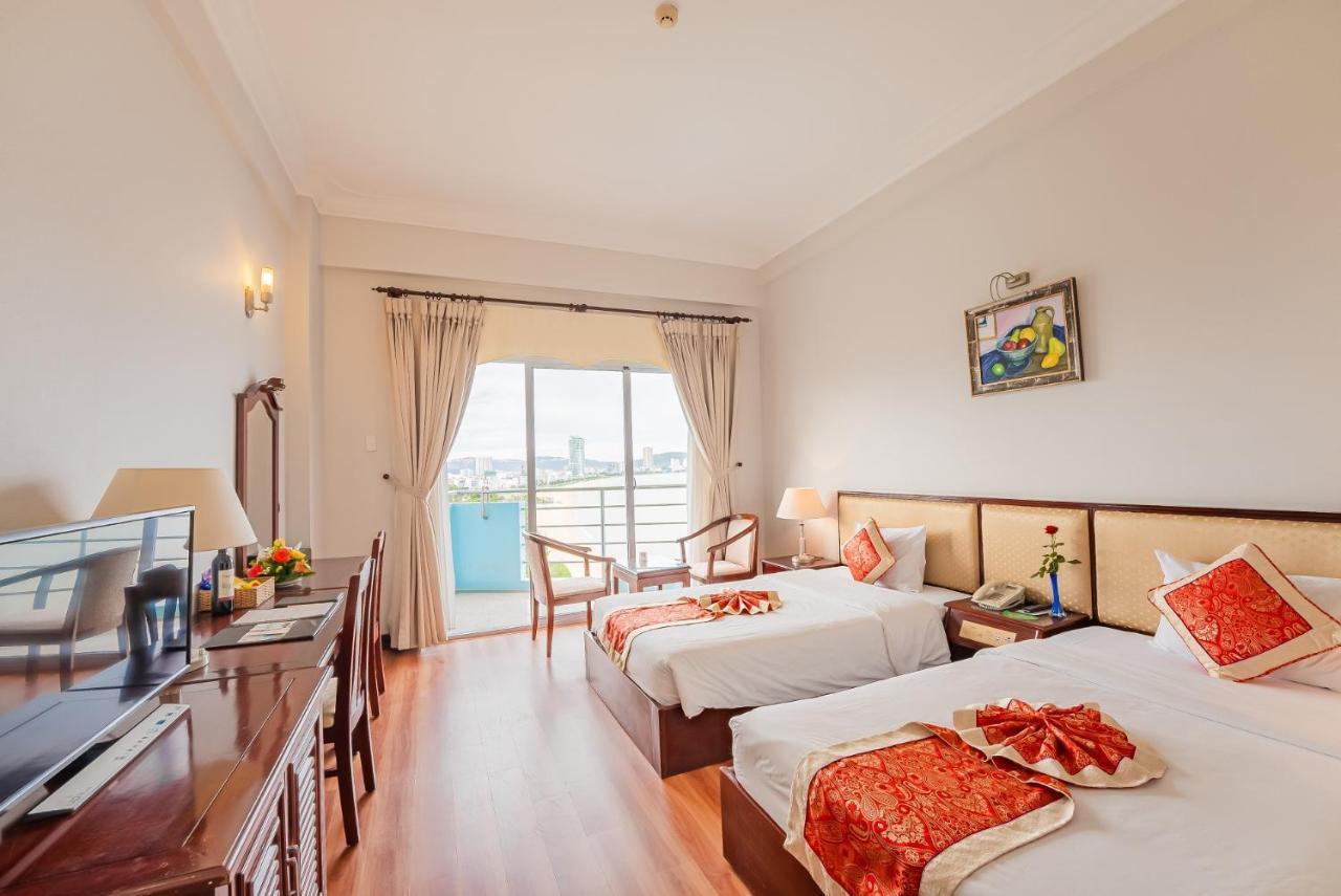 Seagull Hotel Куїнон Екстер'єр фото