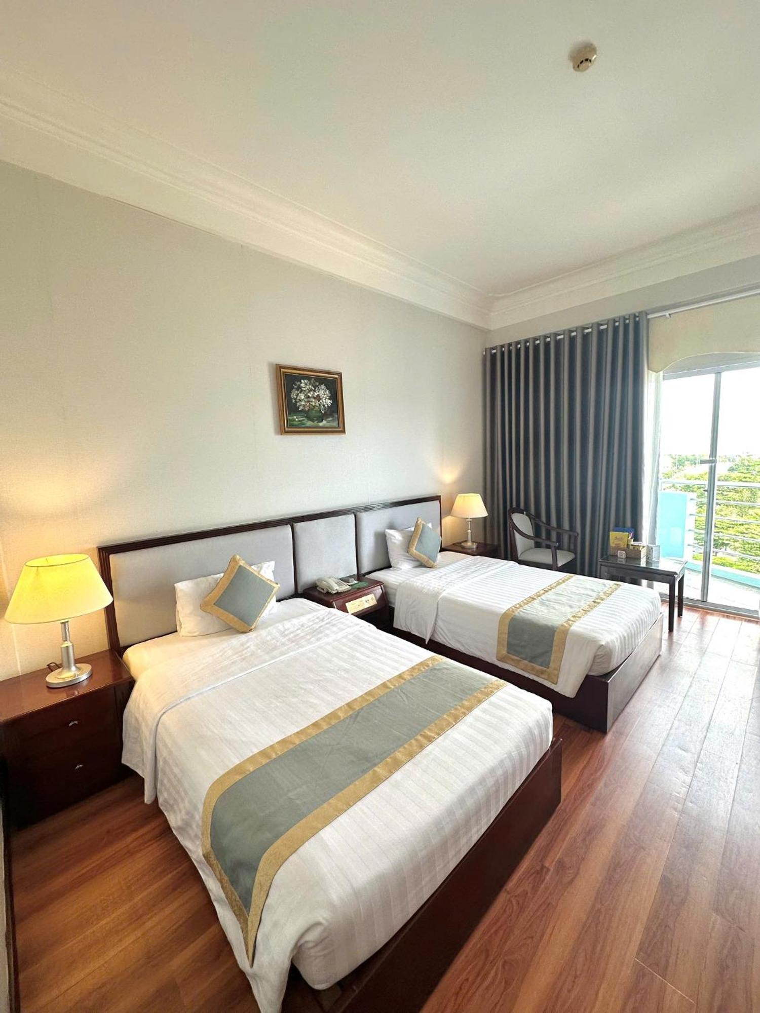 Seagull Hotel Куїнон Екстер'єр фото